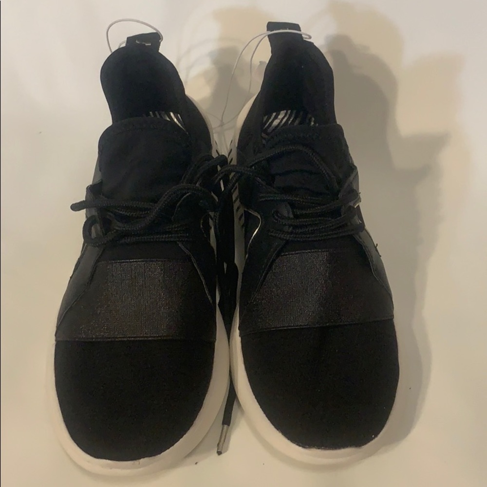 Women’s sport shoes